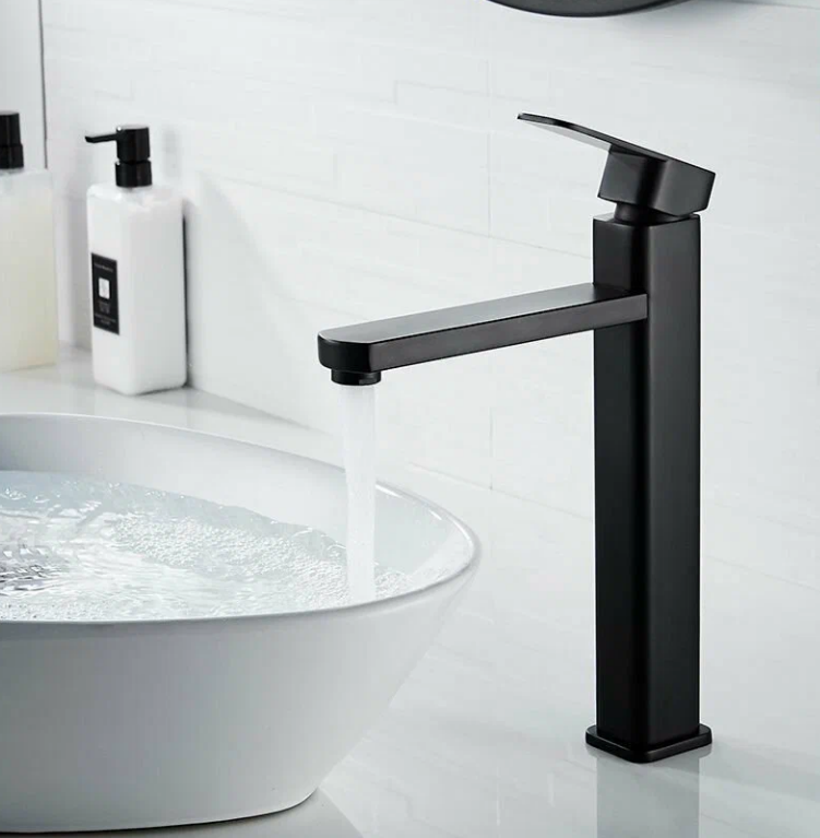 Smesitel_dlya_umyvalnika_ACCOONA_A91129F_chernyy_vysokiy_2