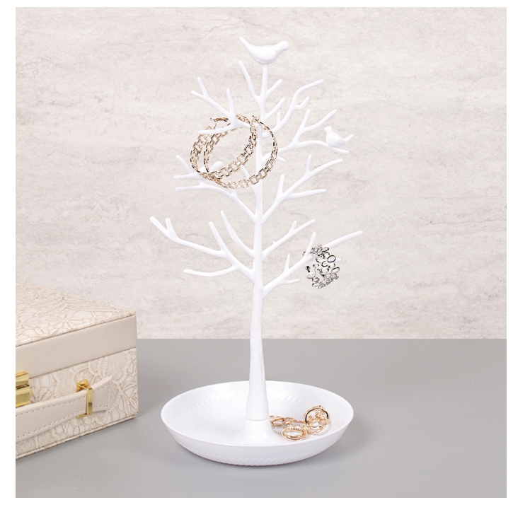 Снимок экрана_2-4-2025_144112_galeontrade.ru