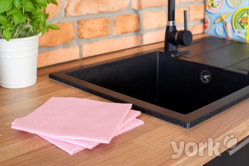 salfetka_hozyajstvennaya_perforirovannaya_7-800x533