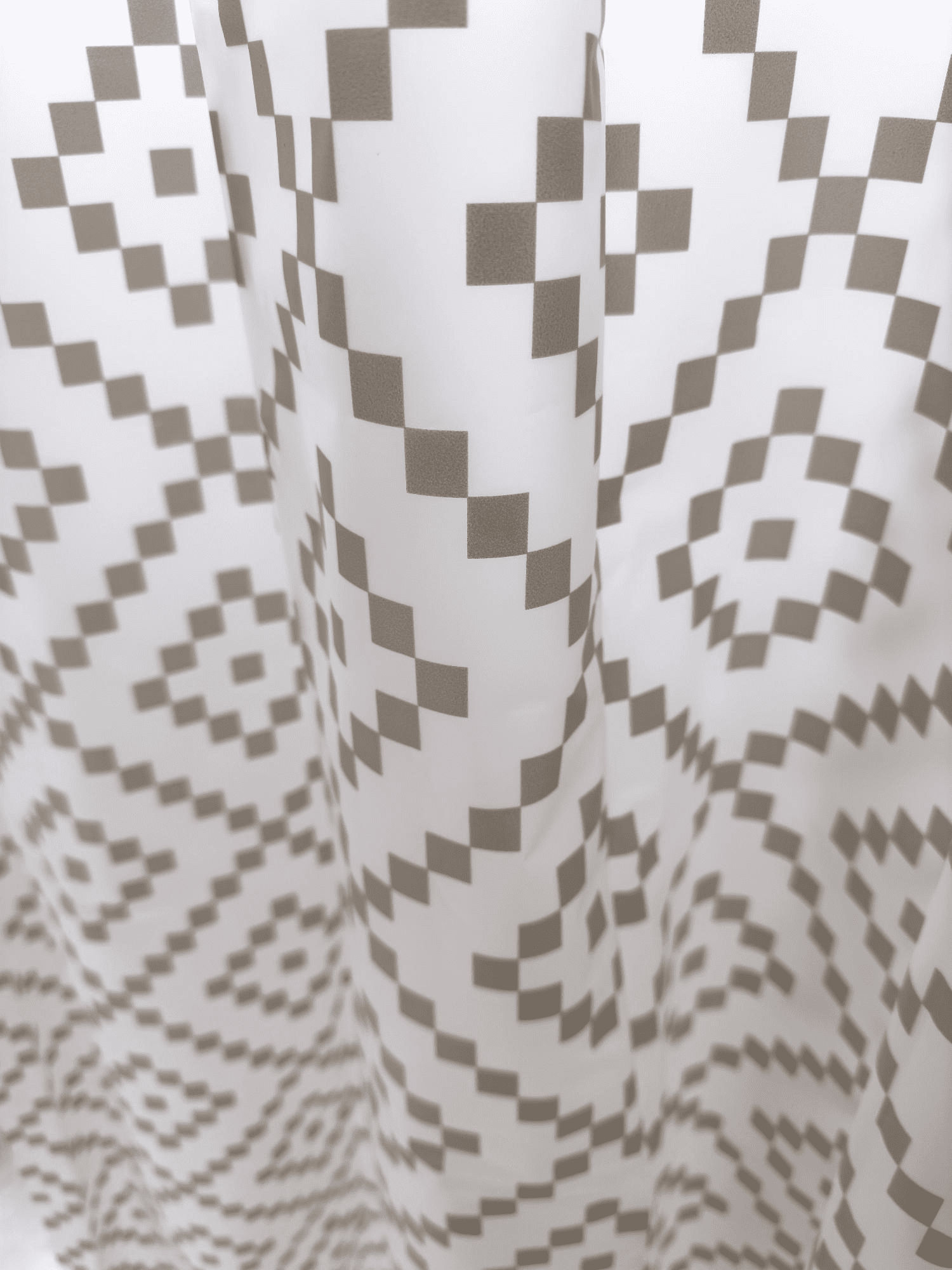 nabor_dlya_vannoy_seryy_25x17x10_3predmeta_4