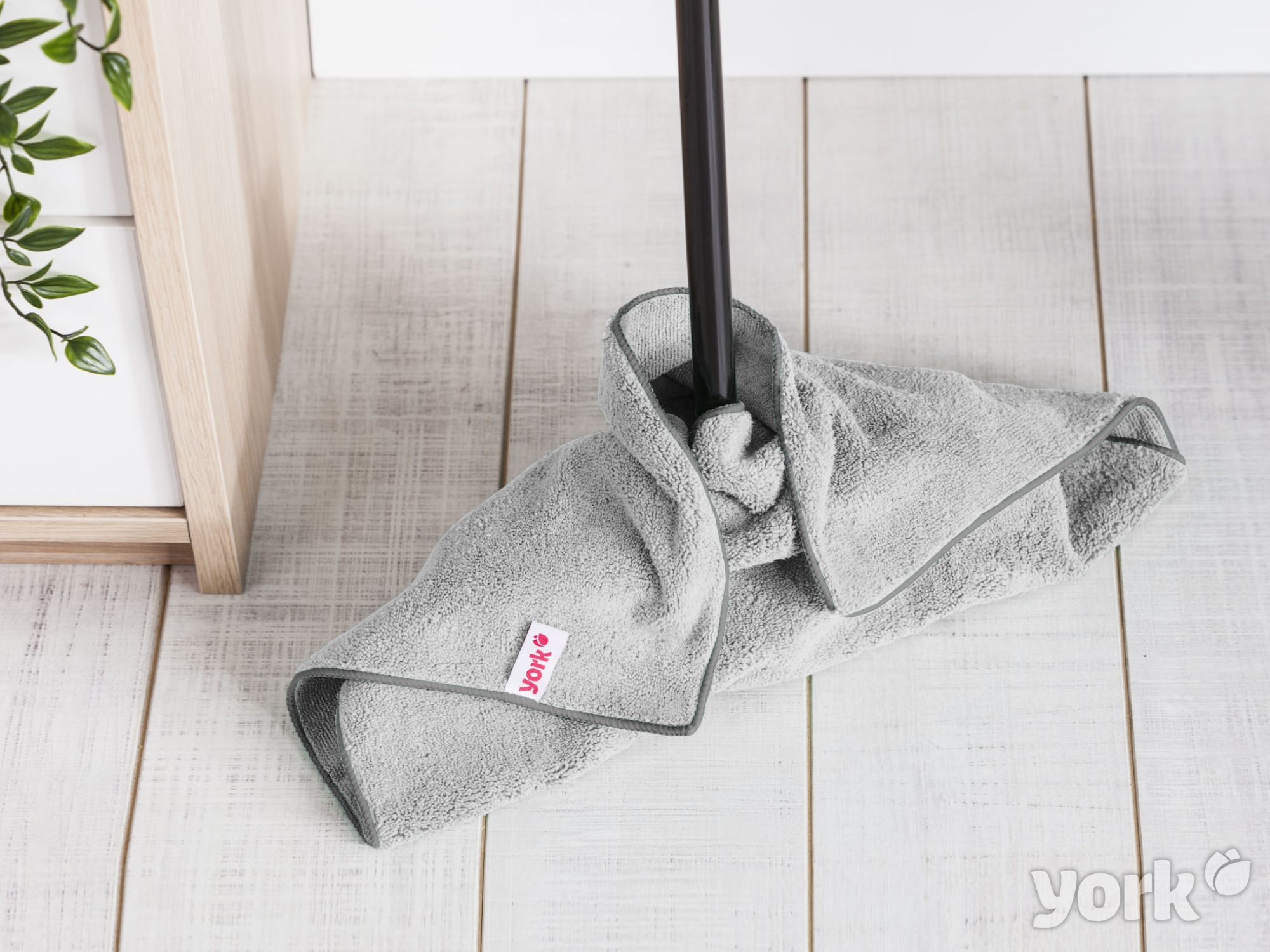 salfetka-dlya-pola-iz-mikrofibry-26390_1