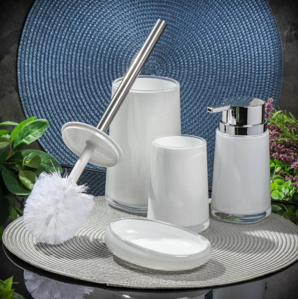 Снимок экрана_16-4-2025_161034_poryadok.ru